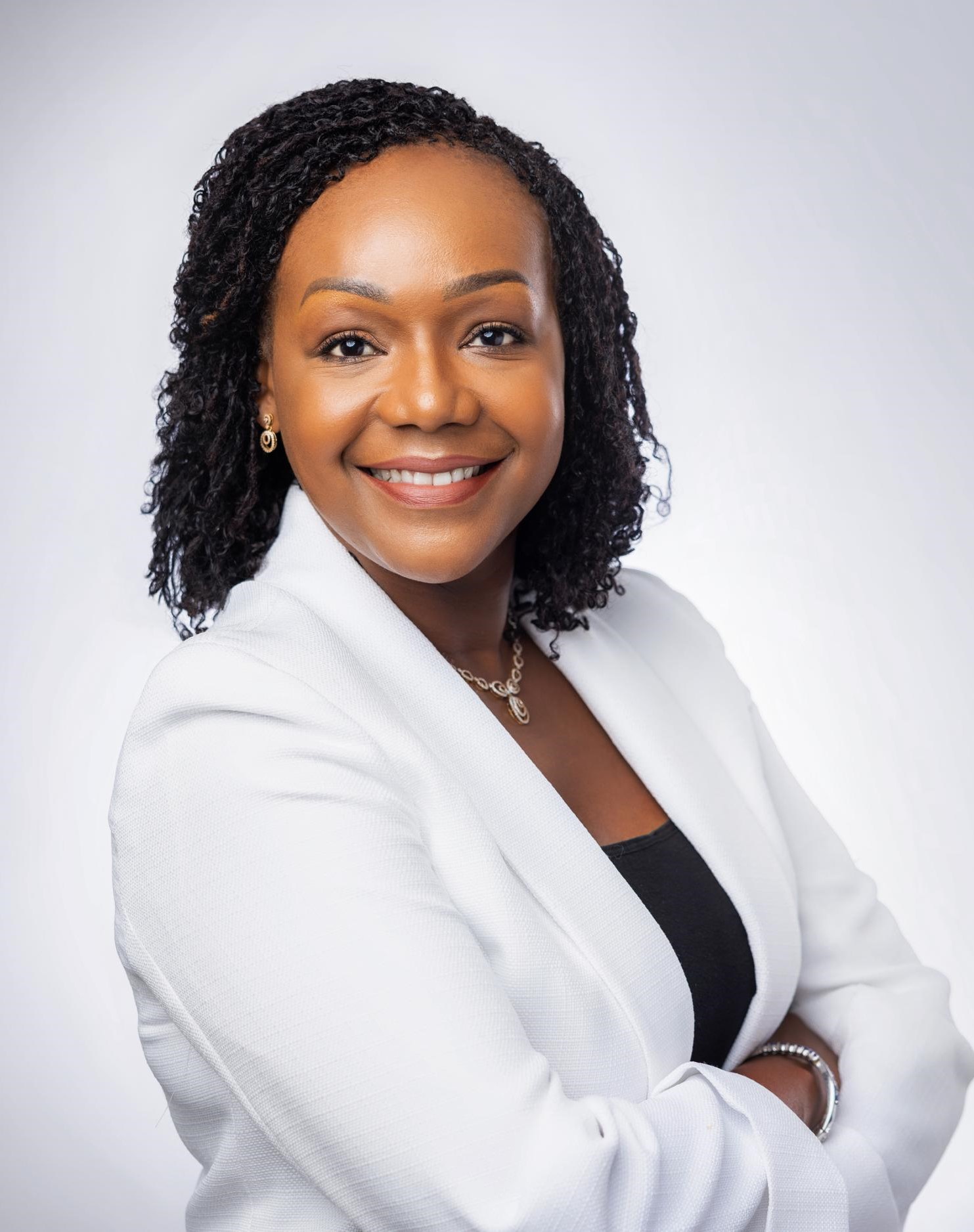 Rosalynn Mndolwa-Mworia (4)