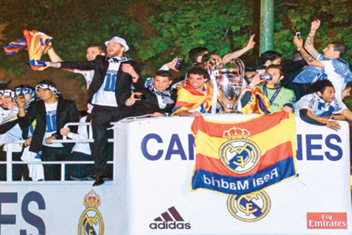 Real Madrid fans swarm streets to celebrate win | The Citizen