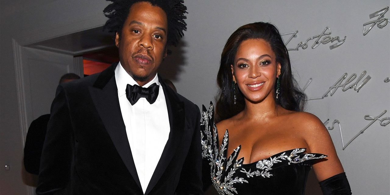 Jay-Z finally joins Instagram but follows only his wife Beyonce | The