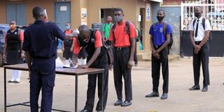 Uganda school.