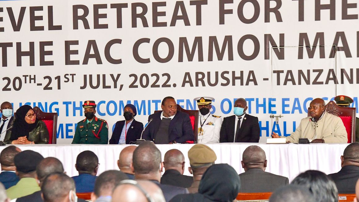 https://www.thecitizen.co.tz/resource/image/3888298/landscape_ratio16x9/1160/652/b8bd315d3087cd1c327ddf2b174f93ea/IH/eac-ledaers-pic.jpg