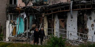 Damaged building in Ukraie.