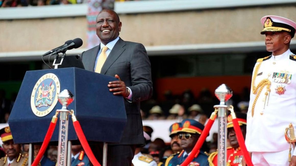 https://www.thecitizen.co.tz/resource/image/3948282/landscape_ratio16x9/1160/652/4b0decc427617fa2346e7d37d0a40b15/TB/ruto.jpg