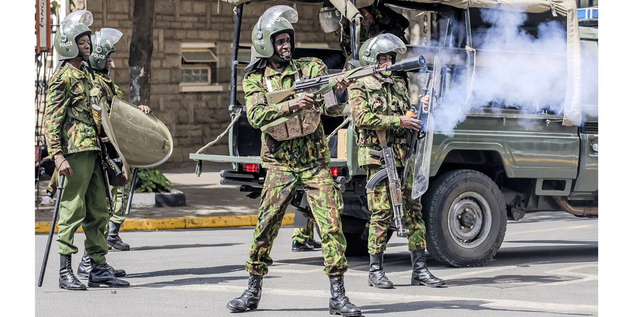 https://www.thecitizen.co.tz/resource/image/4382284/landscape_ratio2x1/1280/640/50385c5a46bfada82885d7b6bdf87535/Fd/kenya-police.jpg
