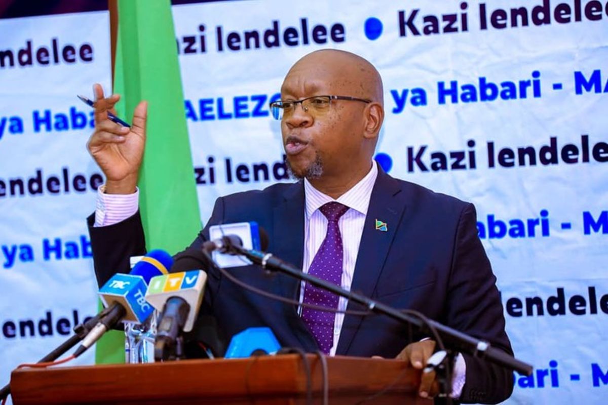 Mobhare Matinyi célèbre le rayonnement du kiswahili à Alger Mobhare Matinyi célèbre le rayonnement du kiswahili à Alger
