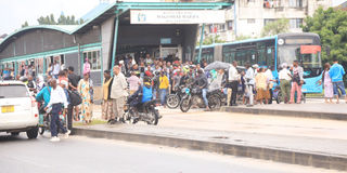 BRT commuters pic