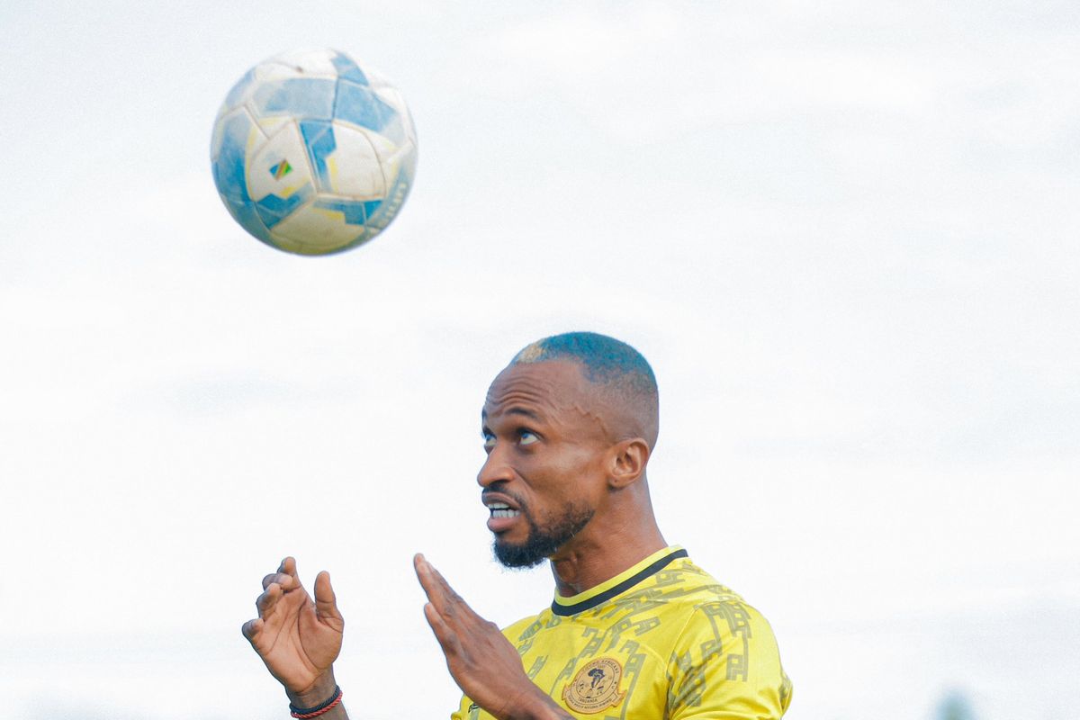 Yanga depart for South Africa without Key midfielder Pacome Zouzoua ...