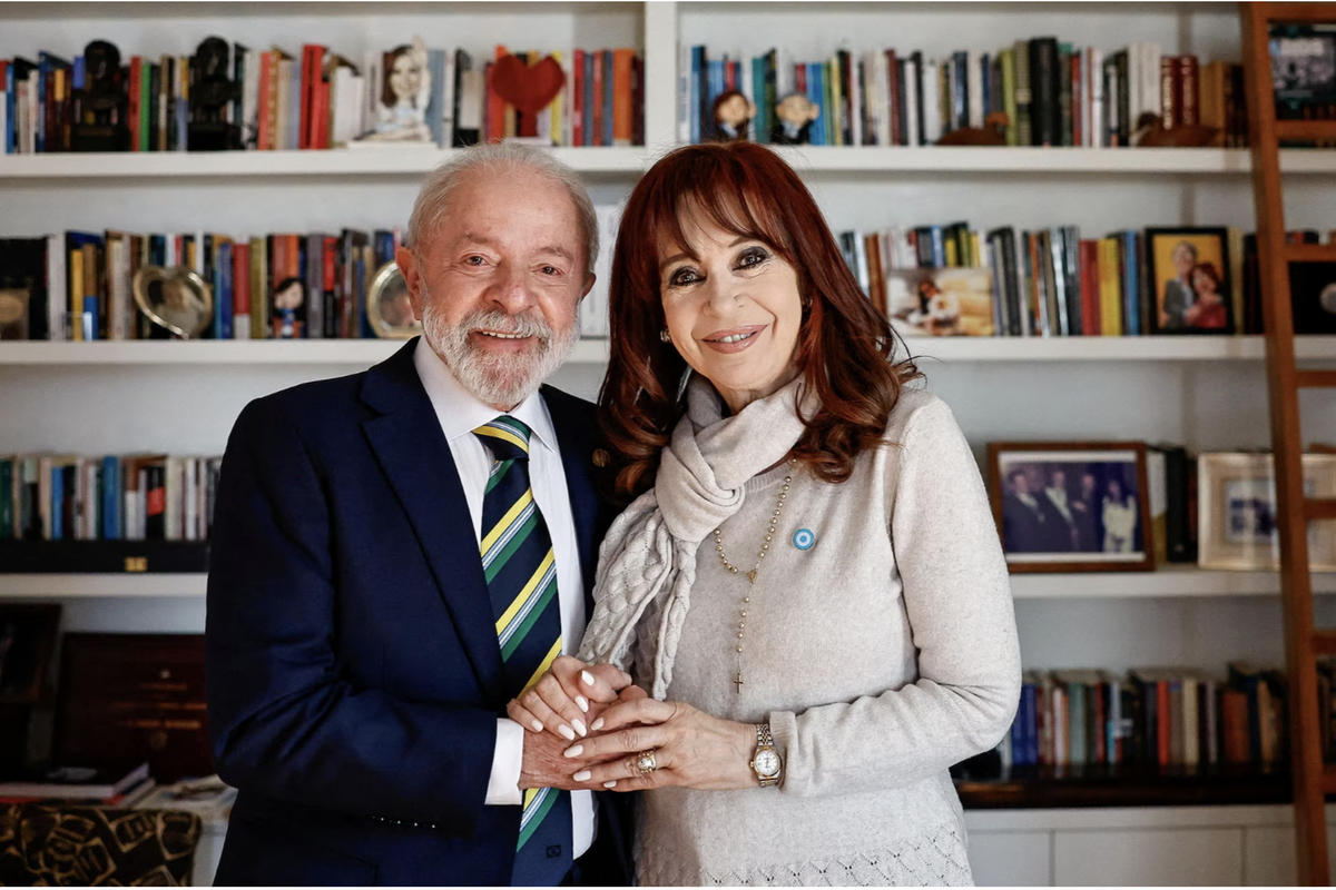 Lula visits former Argentine President in house arrest