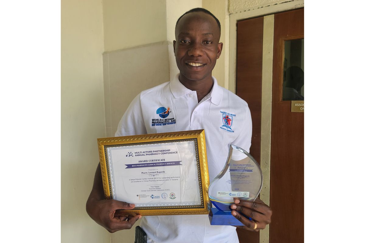 Tanzania’s ICU Pharmacist celebrated for lifesaving dedication at JKCI