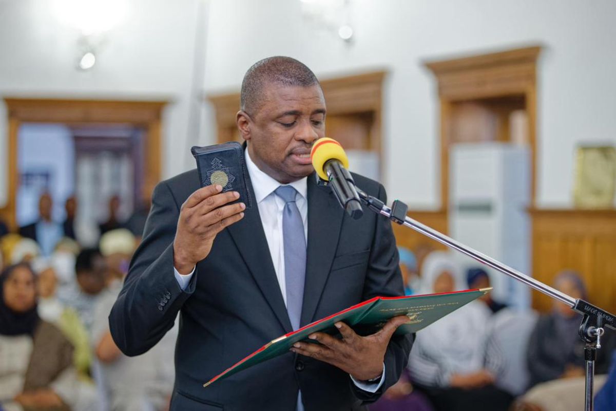 Abdulla sworn in as Zanzibar Second Vice President, outlines government direction