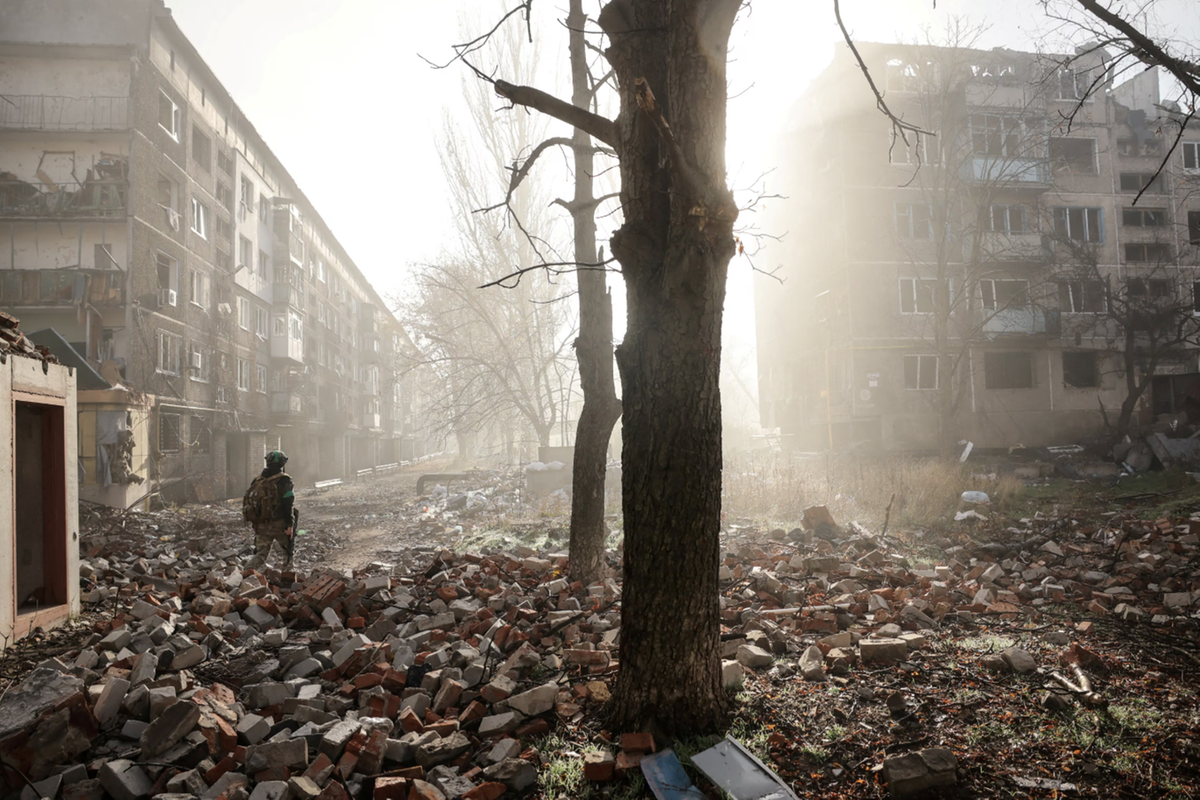 South Africans who say they were scammed into joining Russia's war in Ukraine dig trenches, dodge bullets