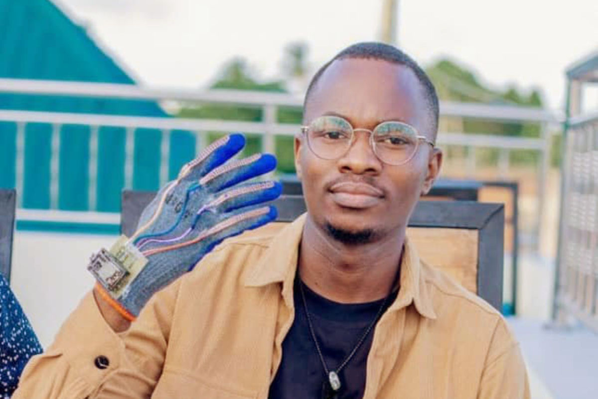 Student develops tech device to break disability barriers