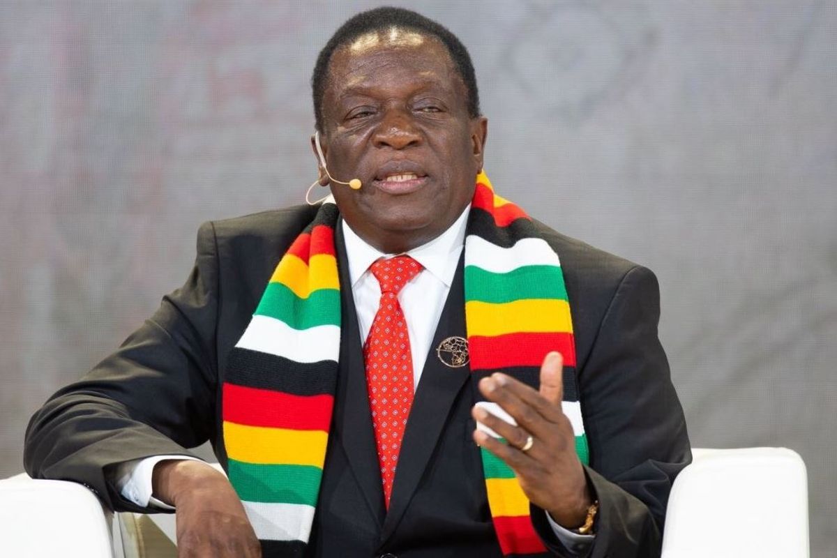 Zimbabwe cabinet backs bill to extend presidential terms to seven years