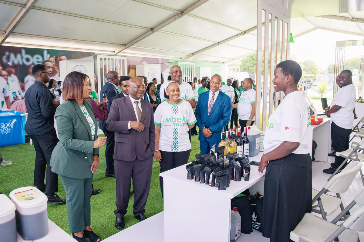 Hope as CRDB unveils Sh500m fund for youth eco-innovators