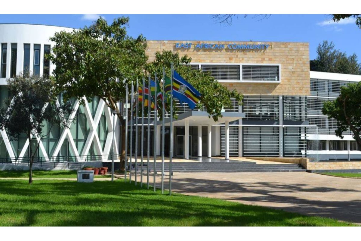 Deepening financial crisis at the EAC demands salary cuts and sanctions on non-paying states