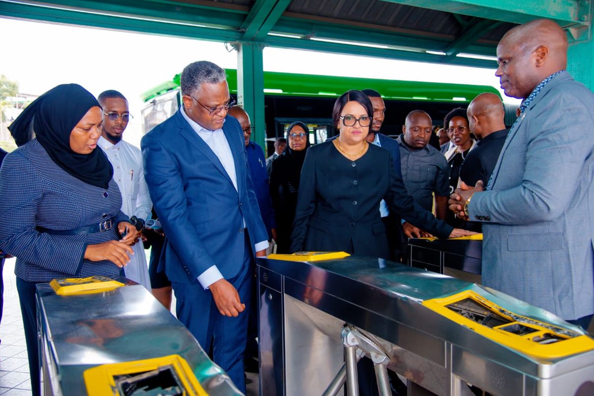 Government unveils plan to end Dar es Salaam’s transport woes