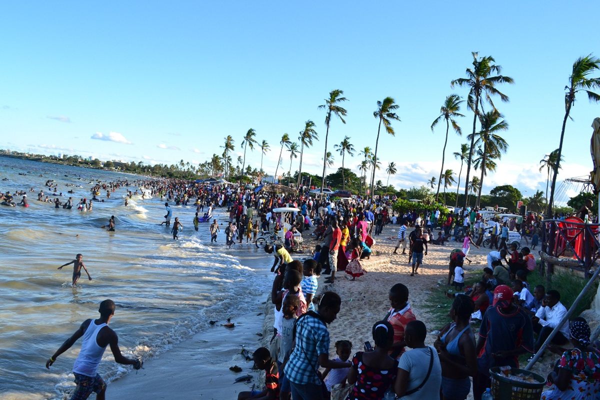 Por qué la playa de Coco en Dar es Salaam sigue siendo un imán de controversia