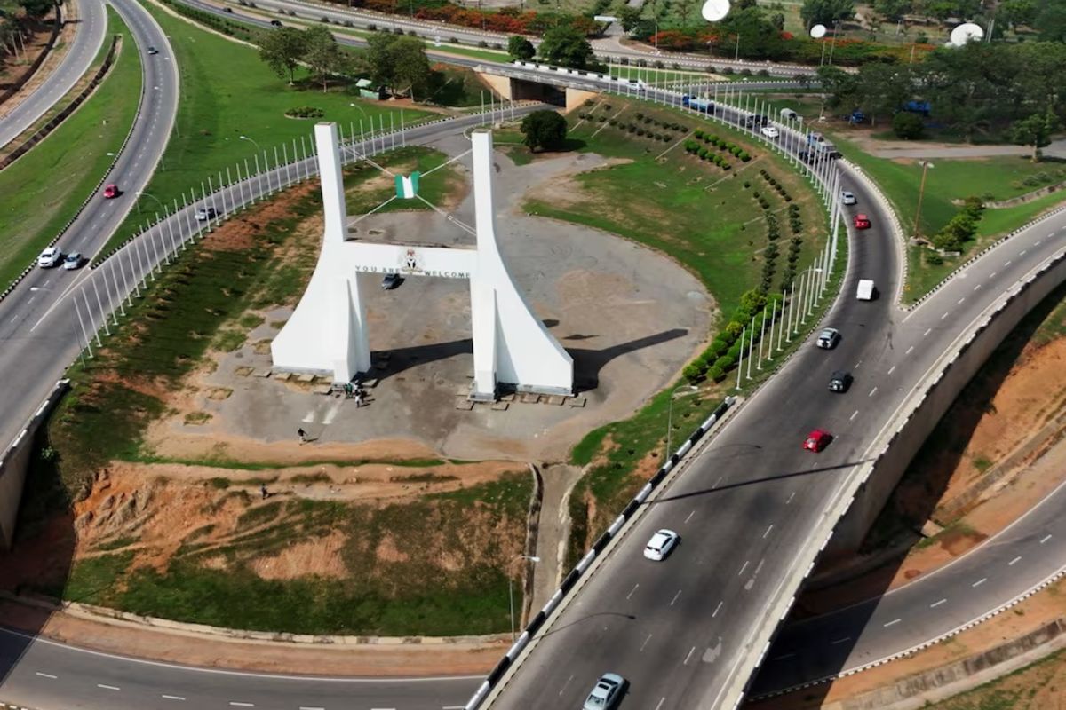 Nigeria to cut import duties on food, vehicles to curb inflation