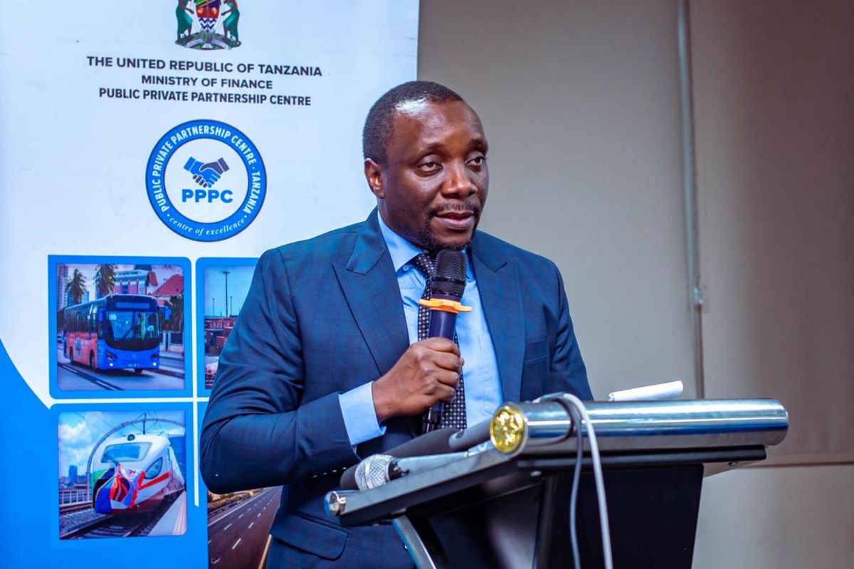 Government considers to introduce lobbyists’ registry to protect investors, fast-track crucial PPP projects