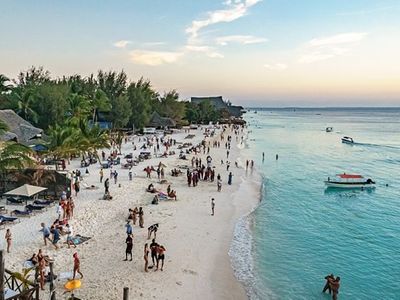 Romance tourism in Zanzibar: The hidden economy of love, exchange
