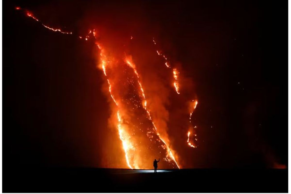 Fire near Indonesia's Mount Bromo extinguished after 550 hectares burnt, but new hotspots emerge