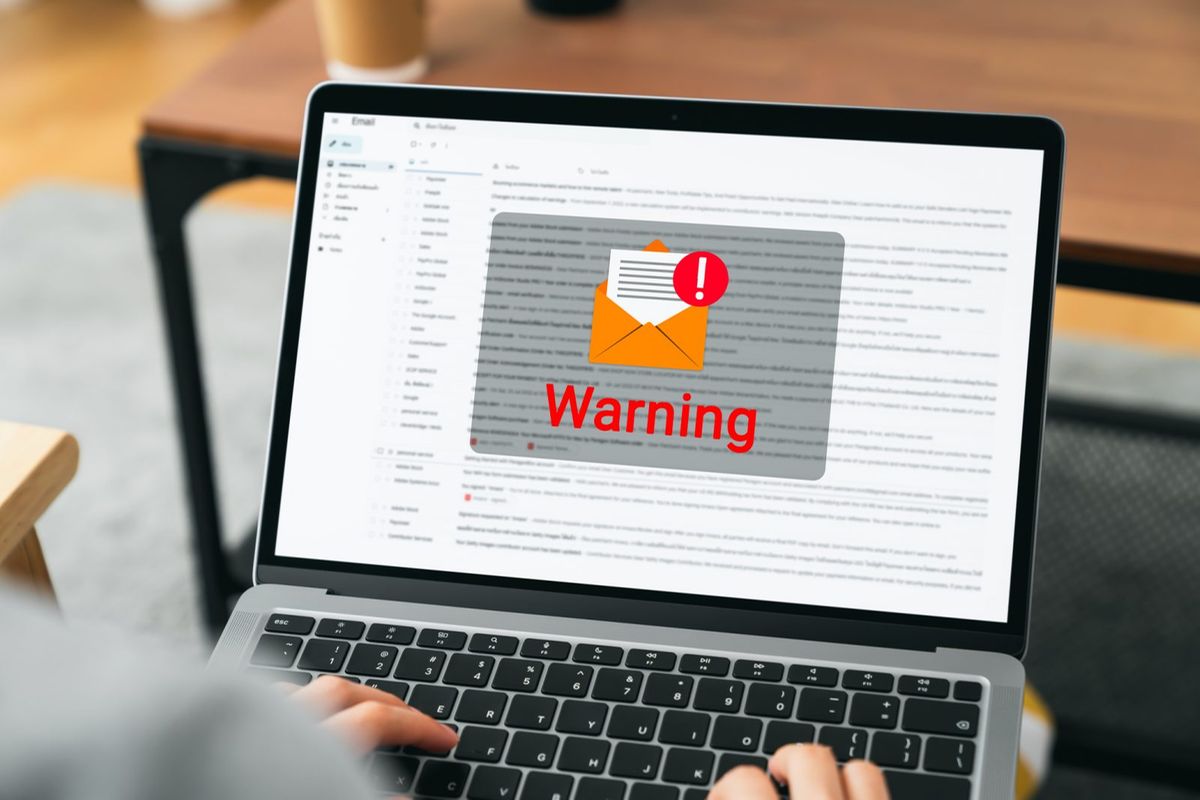 How smart professionals get scammed by fake job offers