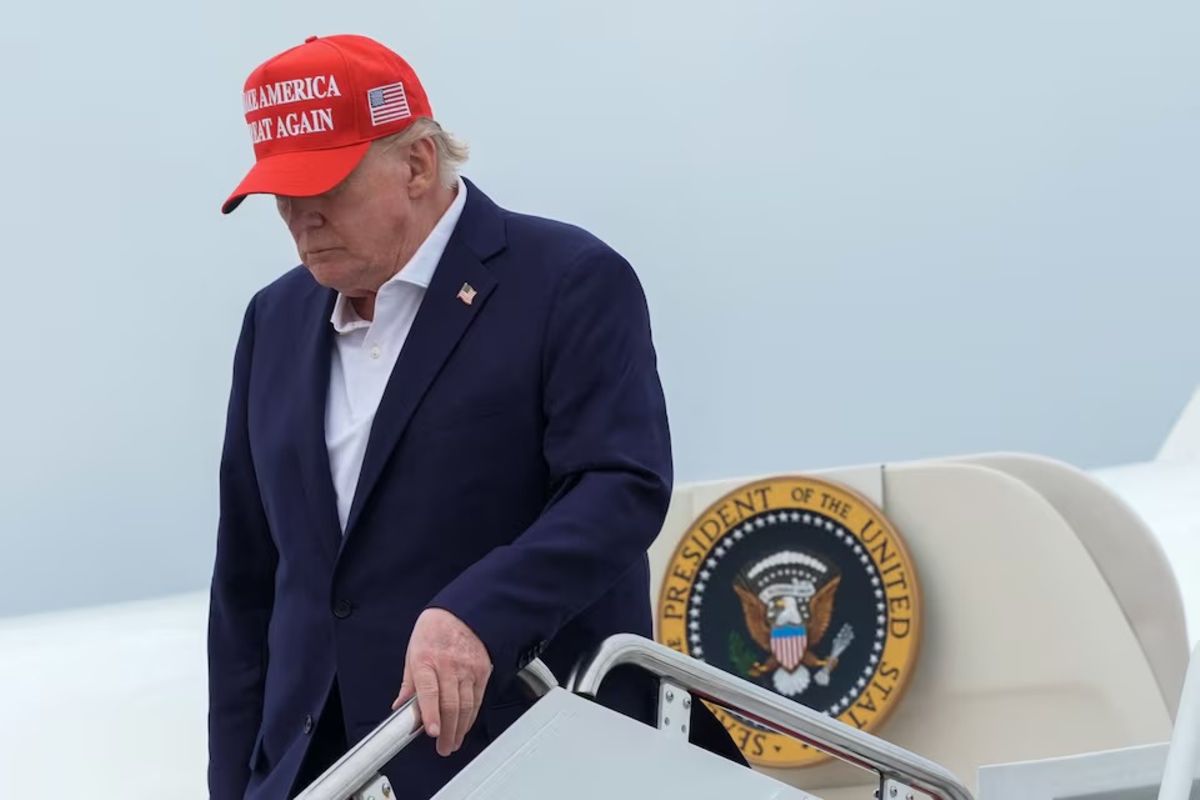 Tensions Rise as US-Iran Deal Stalls, Amidst Strait of Hormuz Concerns